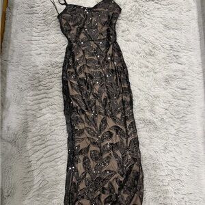 Fashion Nova Black Sequin Leaf Lace Maxi Dress